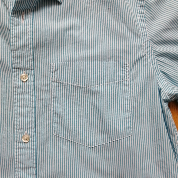 Gap Shirt Small NWT - Picture 3 of 7